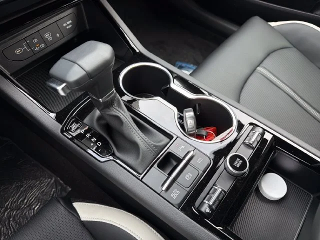 New 2026 Wolf Gray Kia GT-Line FWD image 15