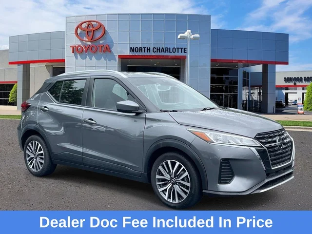 2022 Nissan Kicks SV