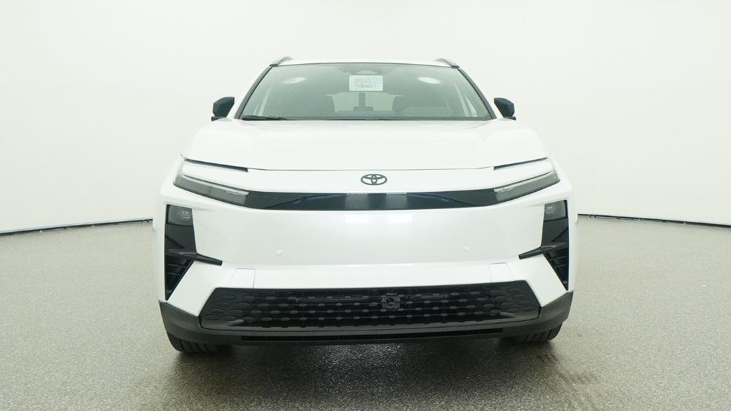 New 2026 Wind Chill Pearl Toyota SE image 2