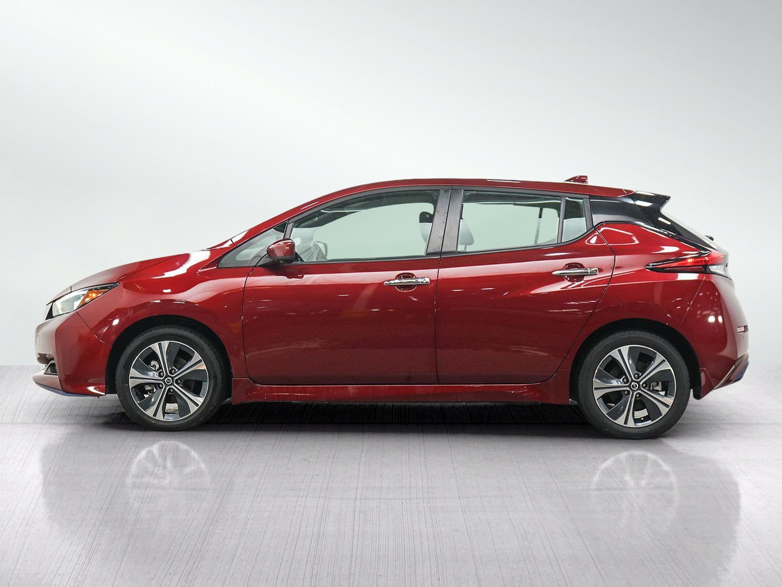 Used 2020 Nissan Leaf SV Plus with VIN 1N4BZ1CP7LC308742 for sale in Minneapolis, Minnesota