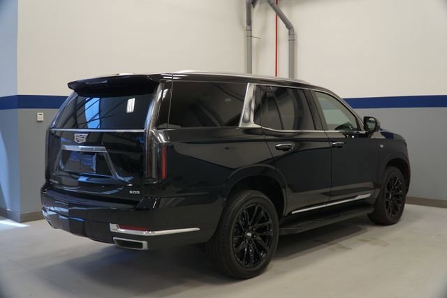 Certified Used 2025 Black Raven Cadillac Premium Luxury image 7