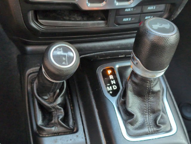 Certified Used 2022 Gray Jeep Sport S image 22