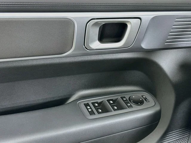 New 2026 Hyundai SANTA FE HYBRID SE