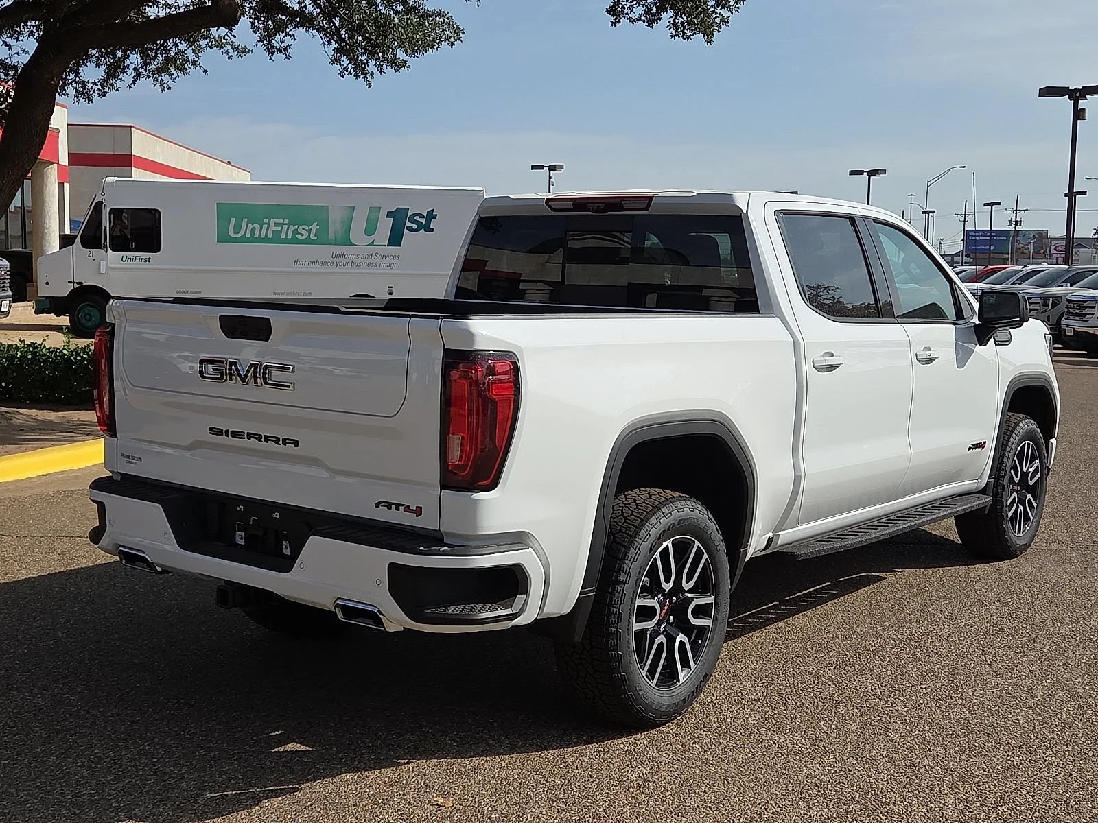 New 2026 Summit White GMC AT4 image 4