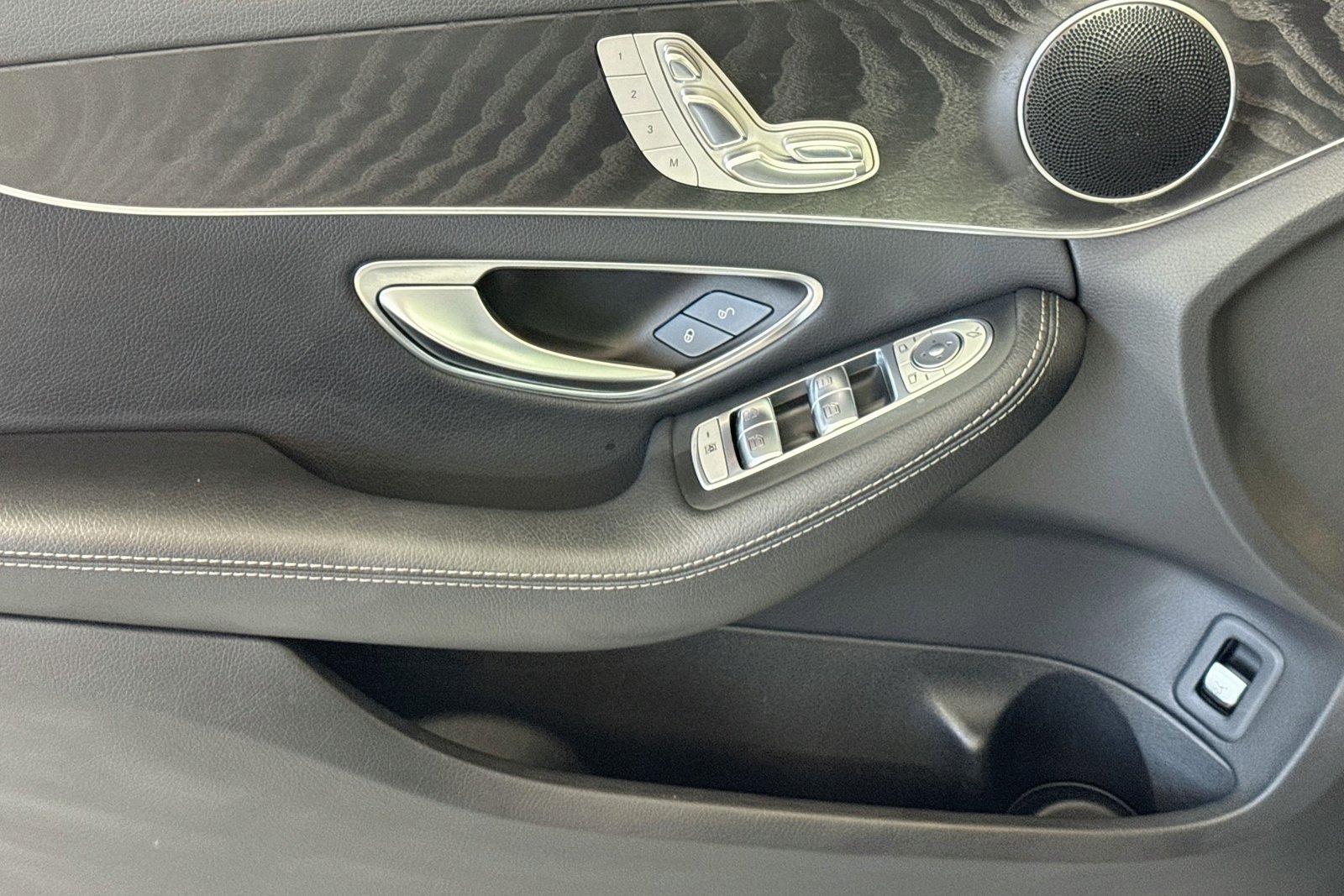 Certified Used 2016 Black Mercedes-Benz C 300 image 17