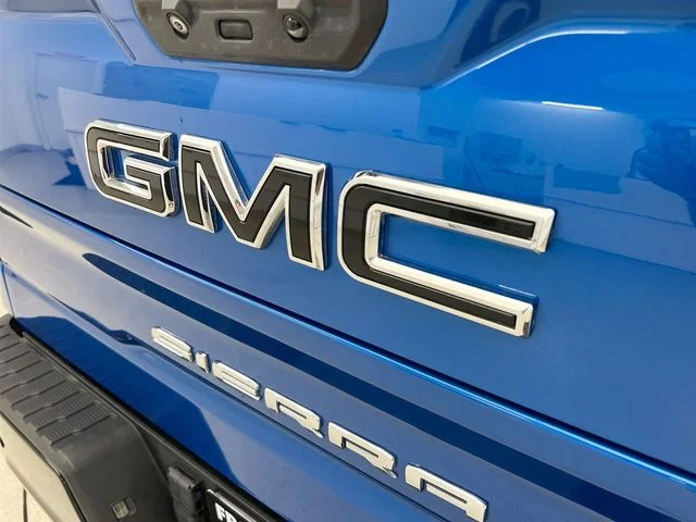 2023 GMC Sierra 1500 AT4X - Photo 42
