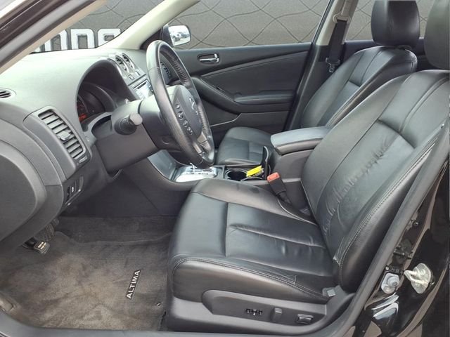 Used 2012 Black Nissan 2.5 SL image 19