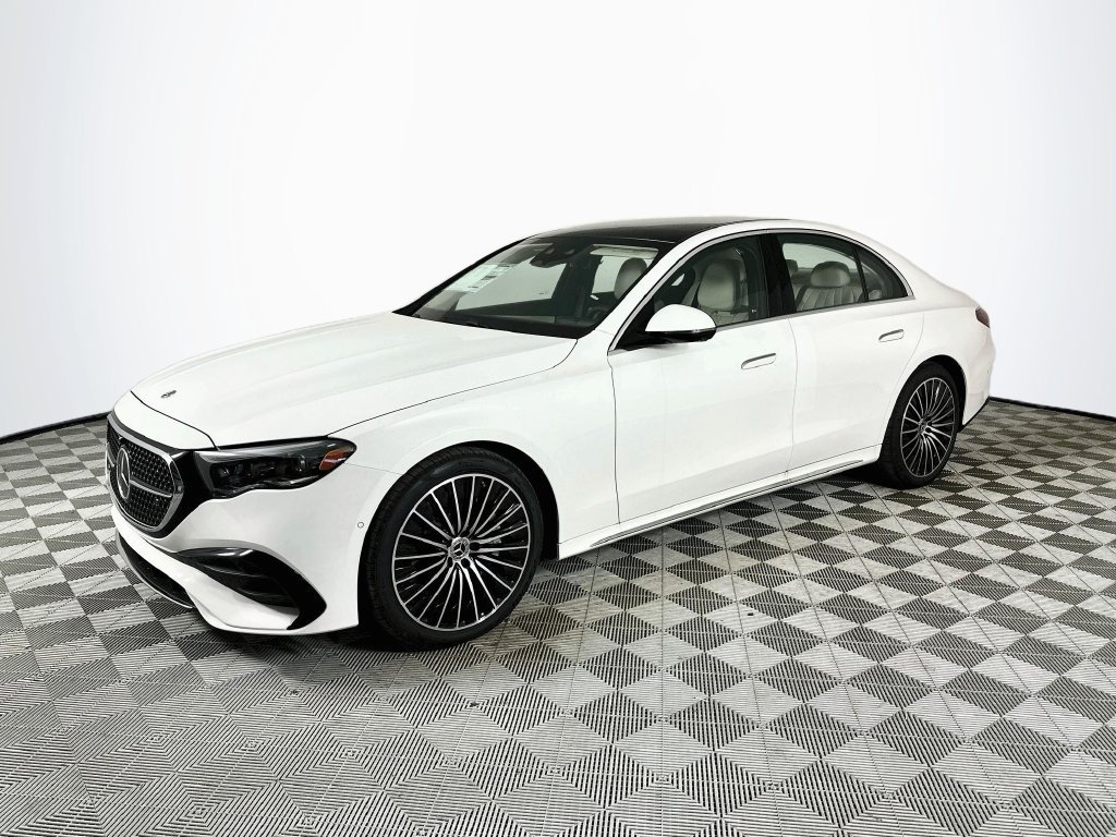 New 2027 Polar White Mercedes-Benz E 450 image 3