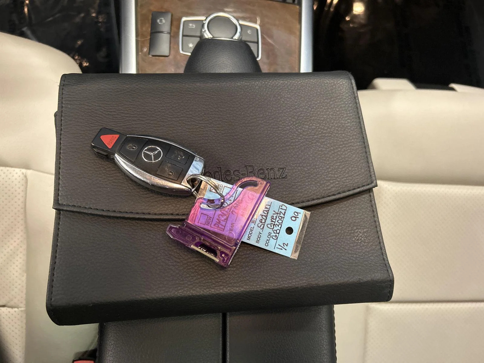 Used 2016 Selenite Grey Metallic Mercedes-Benz E 350 Sport image 21