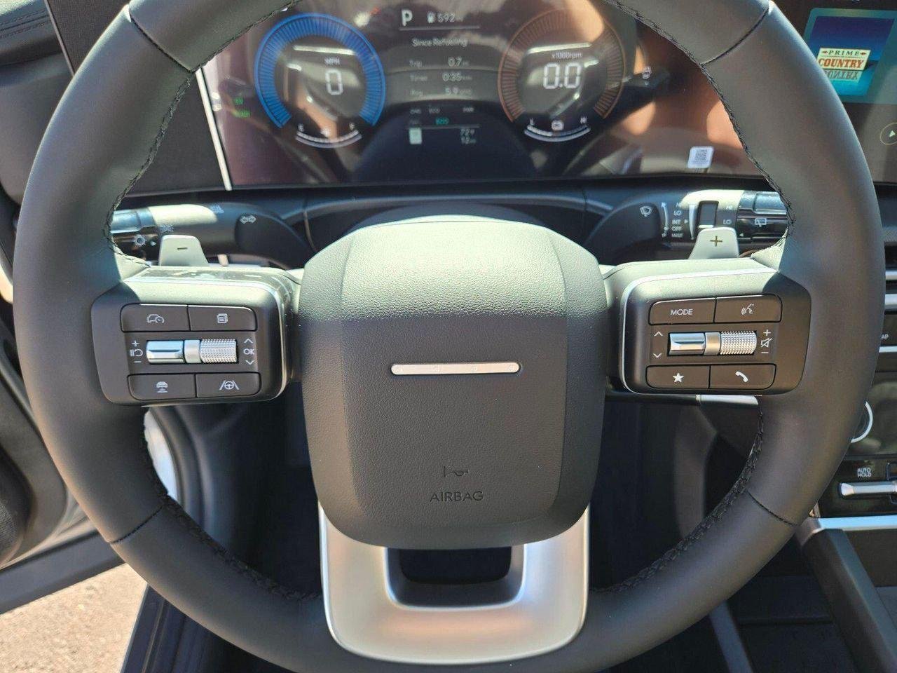2026 Hyundai Santa Fe SE - Photo 10