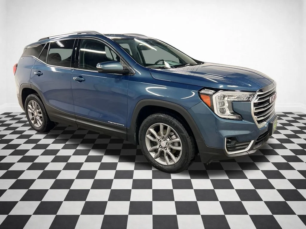 2024 GMC Terrain SLT AWD's photo