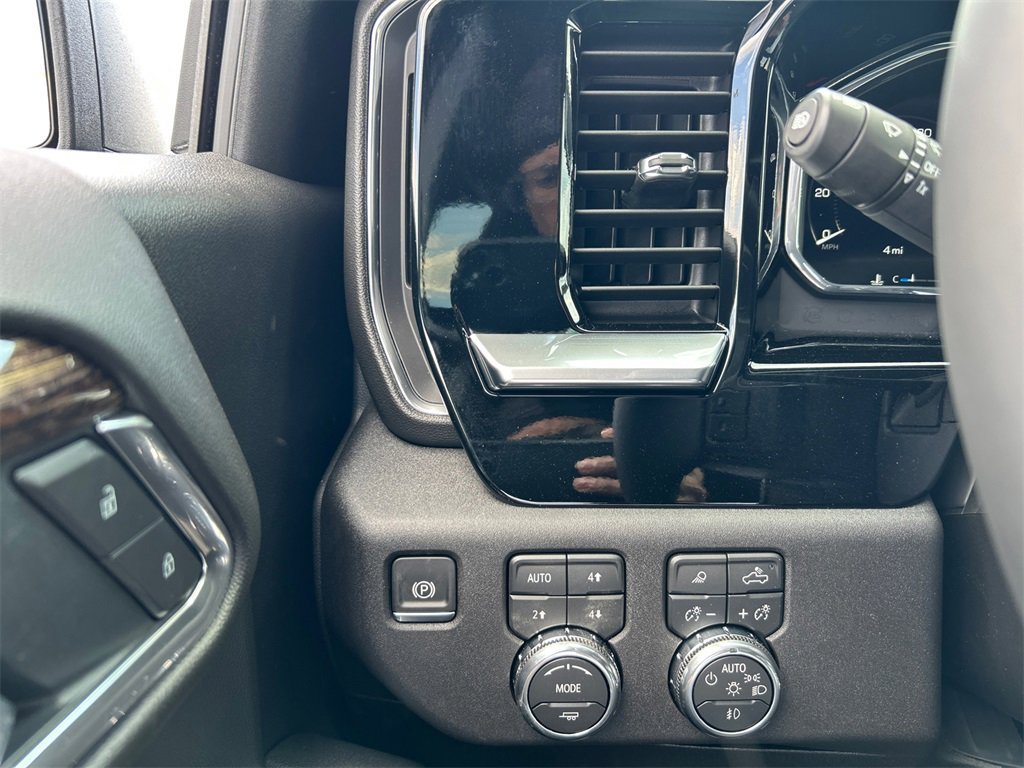 2026 GMC SIERRA - Image 17