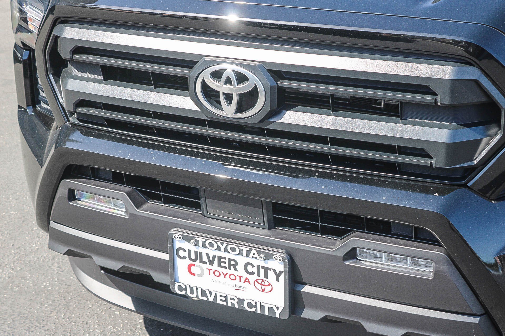 New 2026  Toyota  SR5 image 5