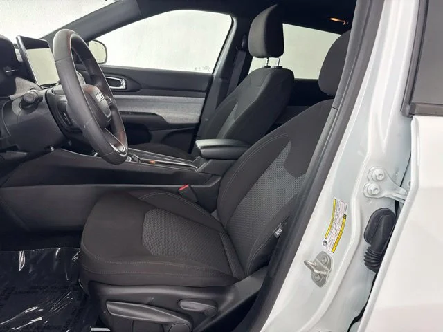 Used 2023 White Jeep Sport image 23