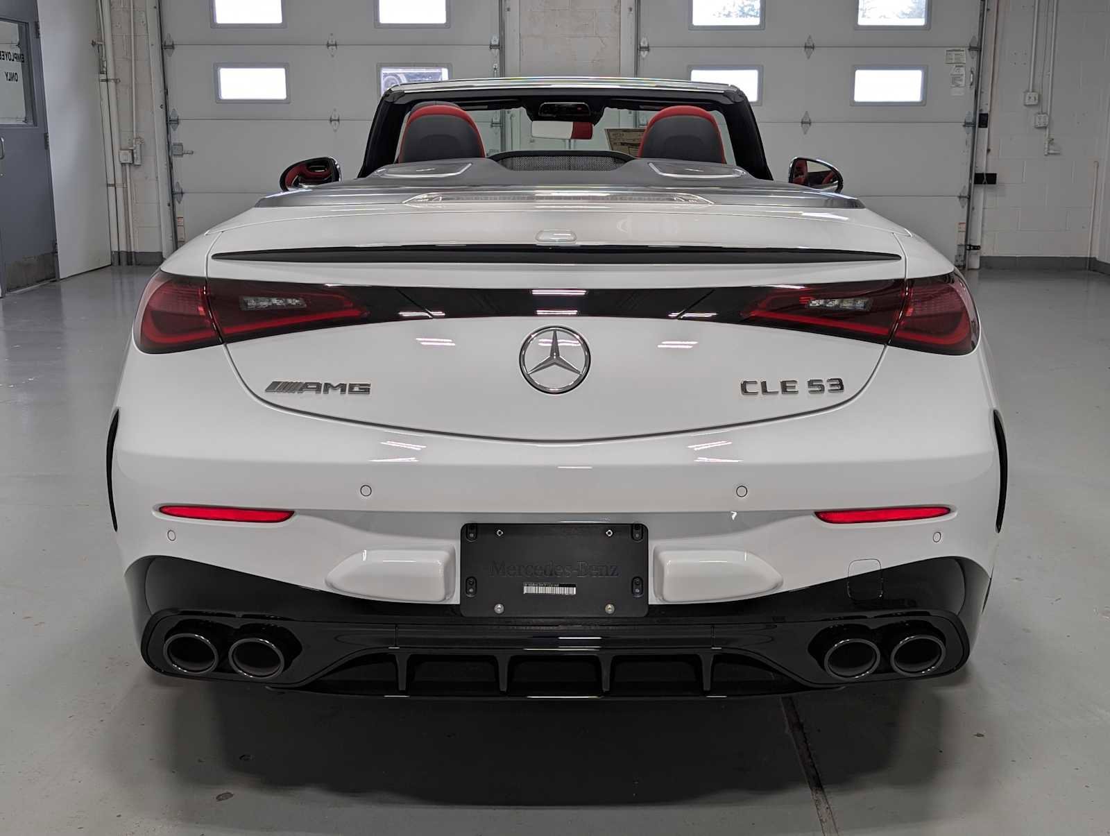 New 2026 MANUFAKTUR Moonlight White Metallic Mercedes-Benz AMG® CLE 53 4MATIC+ Cabriolet image 9