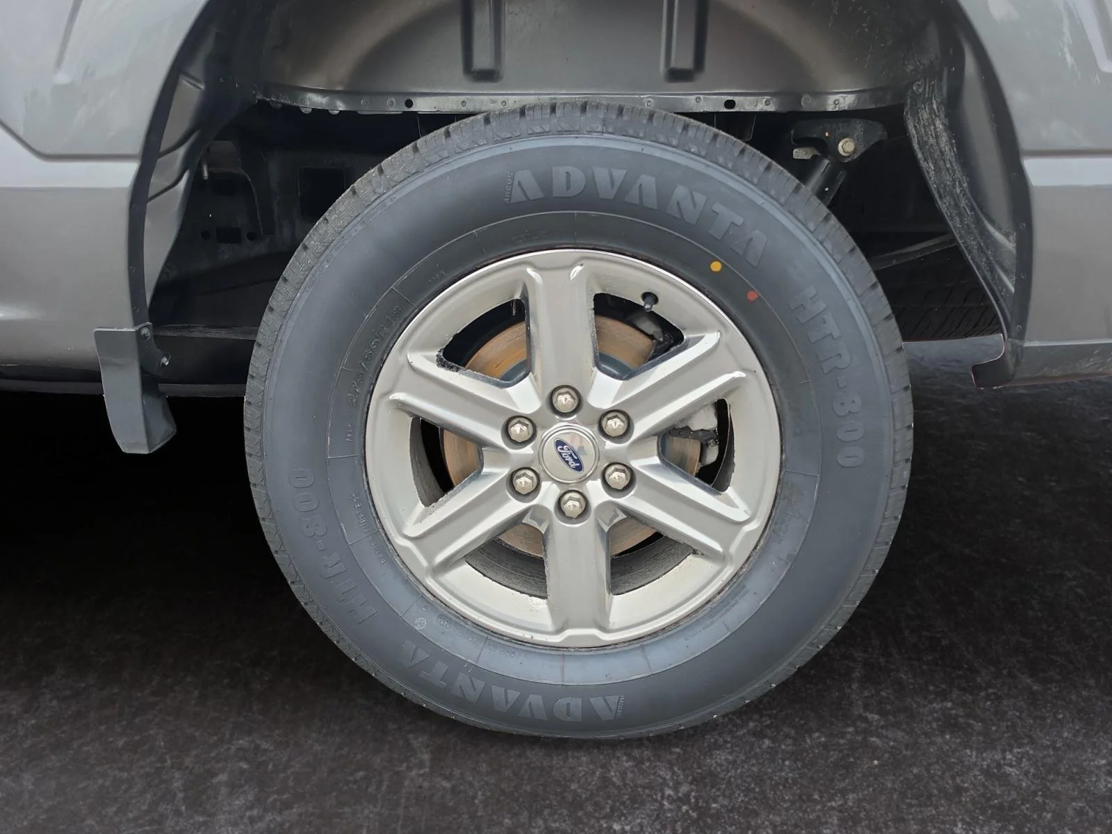 Used 2024 Carbonized Gray Ford XLT image 15