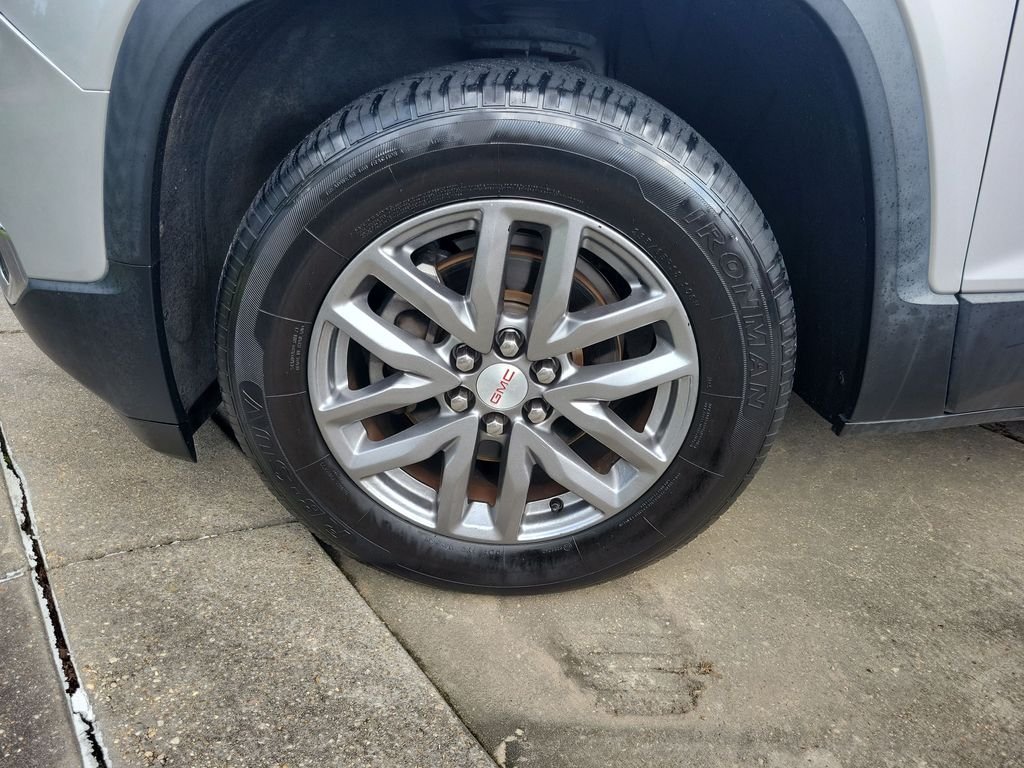 Used 2018 Silver GMC SLT-1 image 35