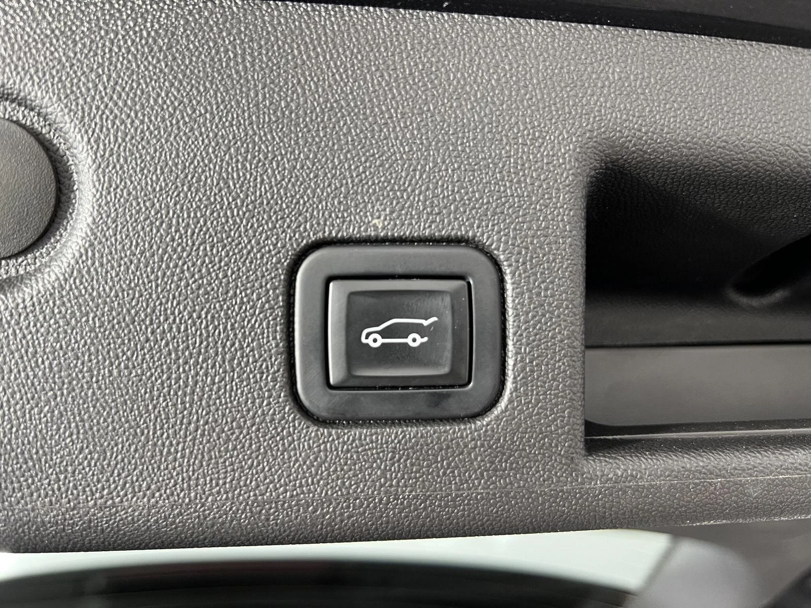 Used 2022 Iron Gray Metallic Chevrolet RS image 21