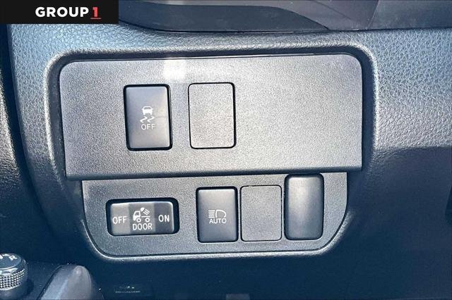 Certified Used 2023 MAGNETIC GRAY MET. Toyota  image 34