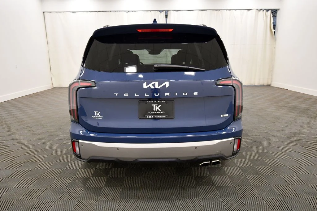 Certified Used 2023 Black Kia SX X-Line image 6
