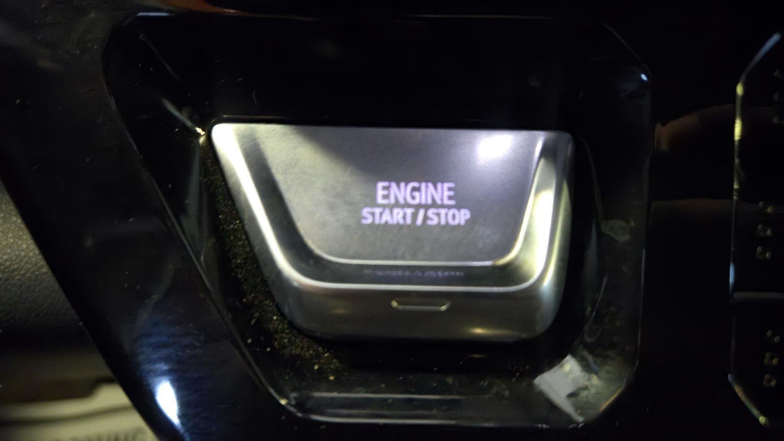Used 2023 Summit White GMC AT4 image 16