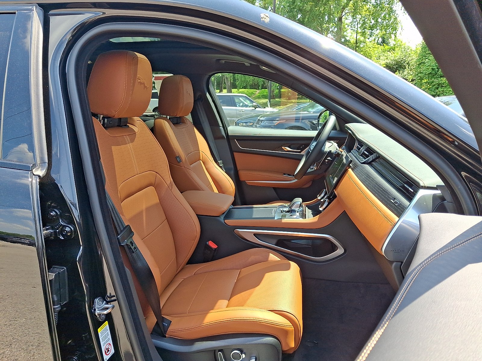 New 2026 Santorini Black Jaguar R-Dynamic S P400 AWD Automatic image 3