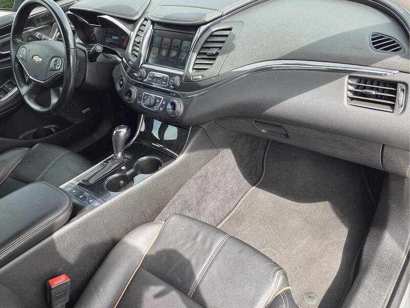 Used 2019 Silver Ice Metallic CHEVROLET 4dr Sdn Premier w/2LZ image 19