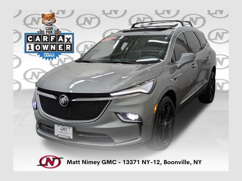 2023 Buick Enclave Essence AWD's photo