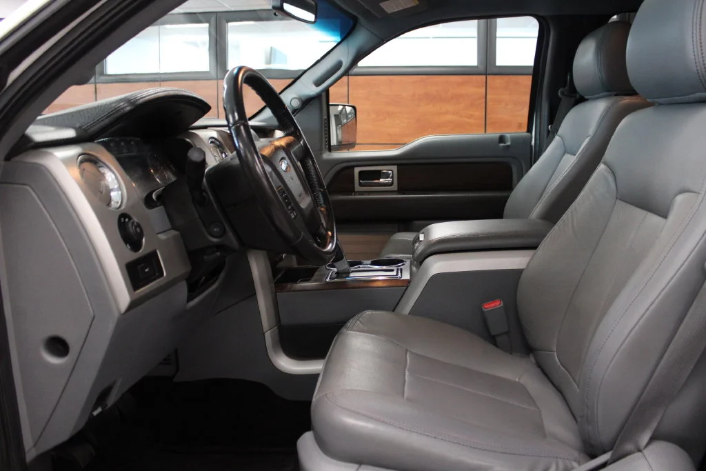Used 2014 White Platinum Tri-Coat Metallic Ford Lariat image 14