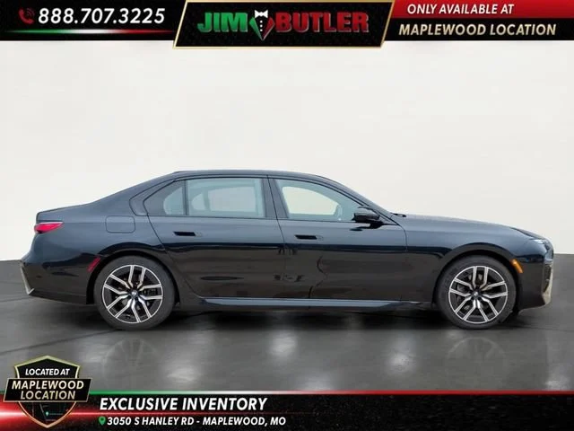 Used 2025  BMW 740i xDrive image 5