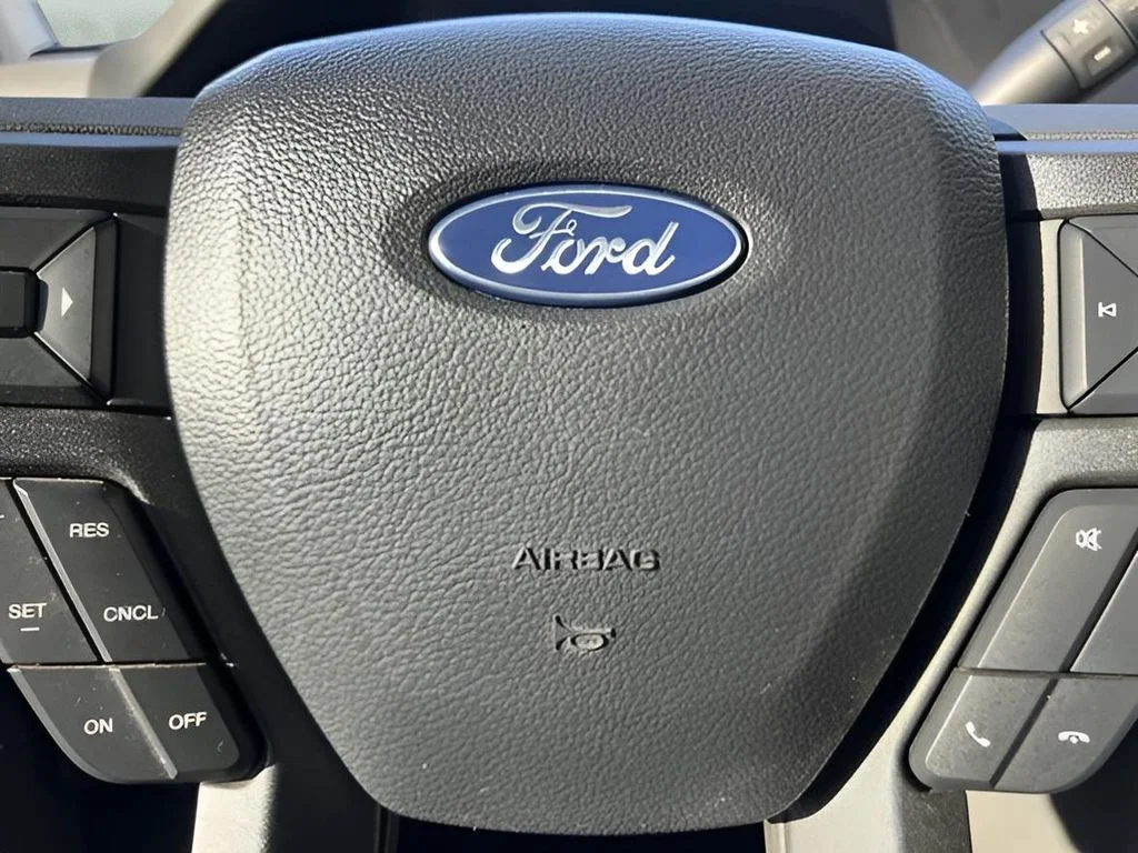 Used 2024 White Ford Base image 19