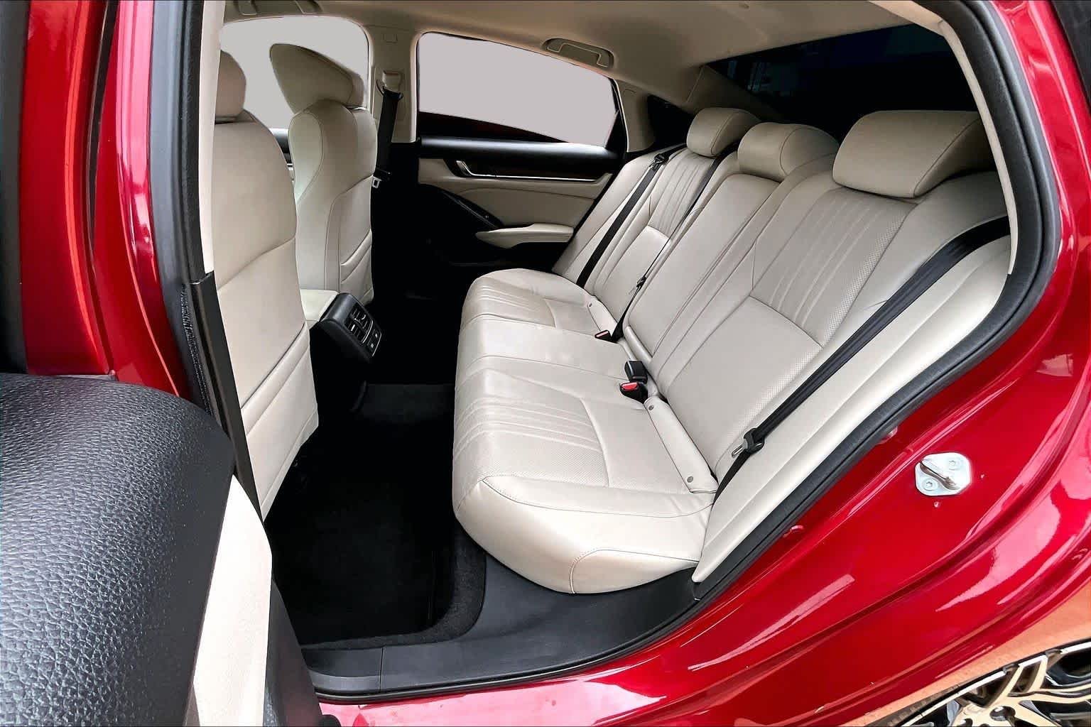 Used 2021 Radiant Red Metallic Honda Touring image 19