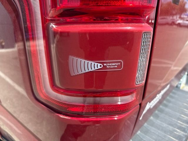 Used 2016 Red Ford Lariat image 7