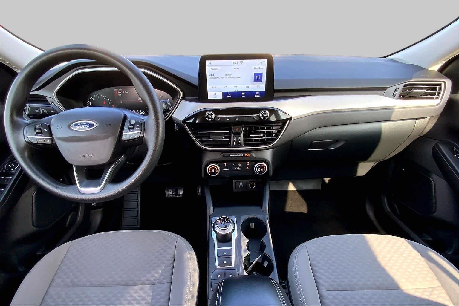 Certified Used 2021 Oxford White Ford SE image 14