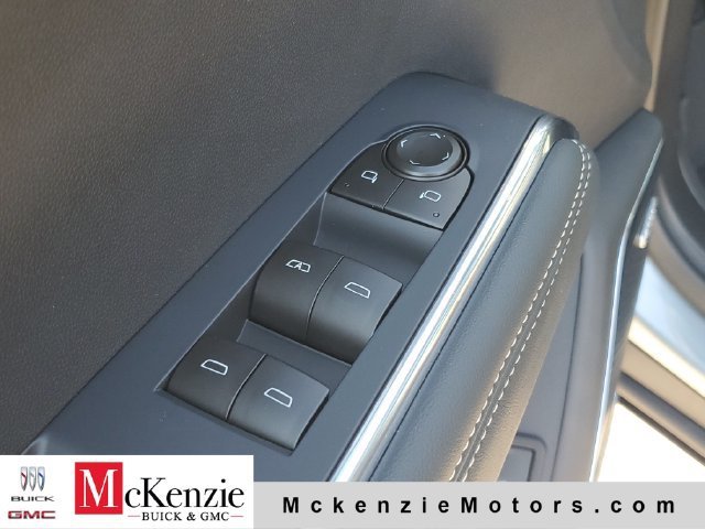 2027 GMC Acadia Elevation - Photo 10
