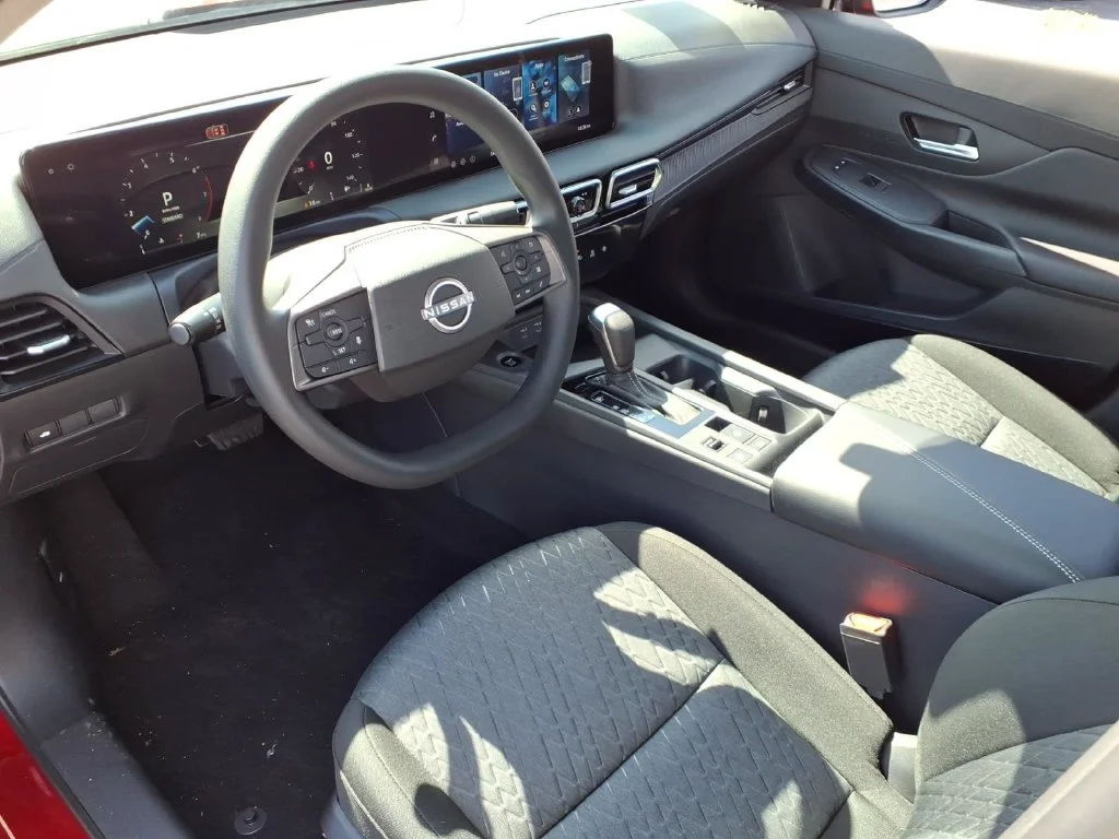 New 2027 Scarlet Ember Tintcoat Nissan SV image 12