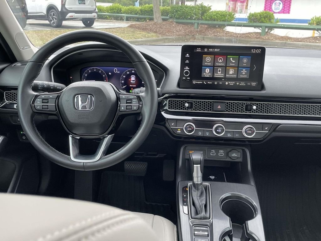 Used 2022  Honda Touring image 11