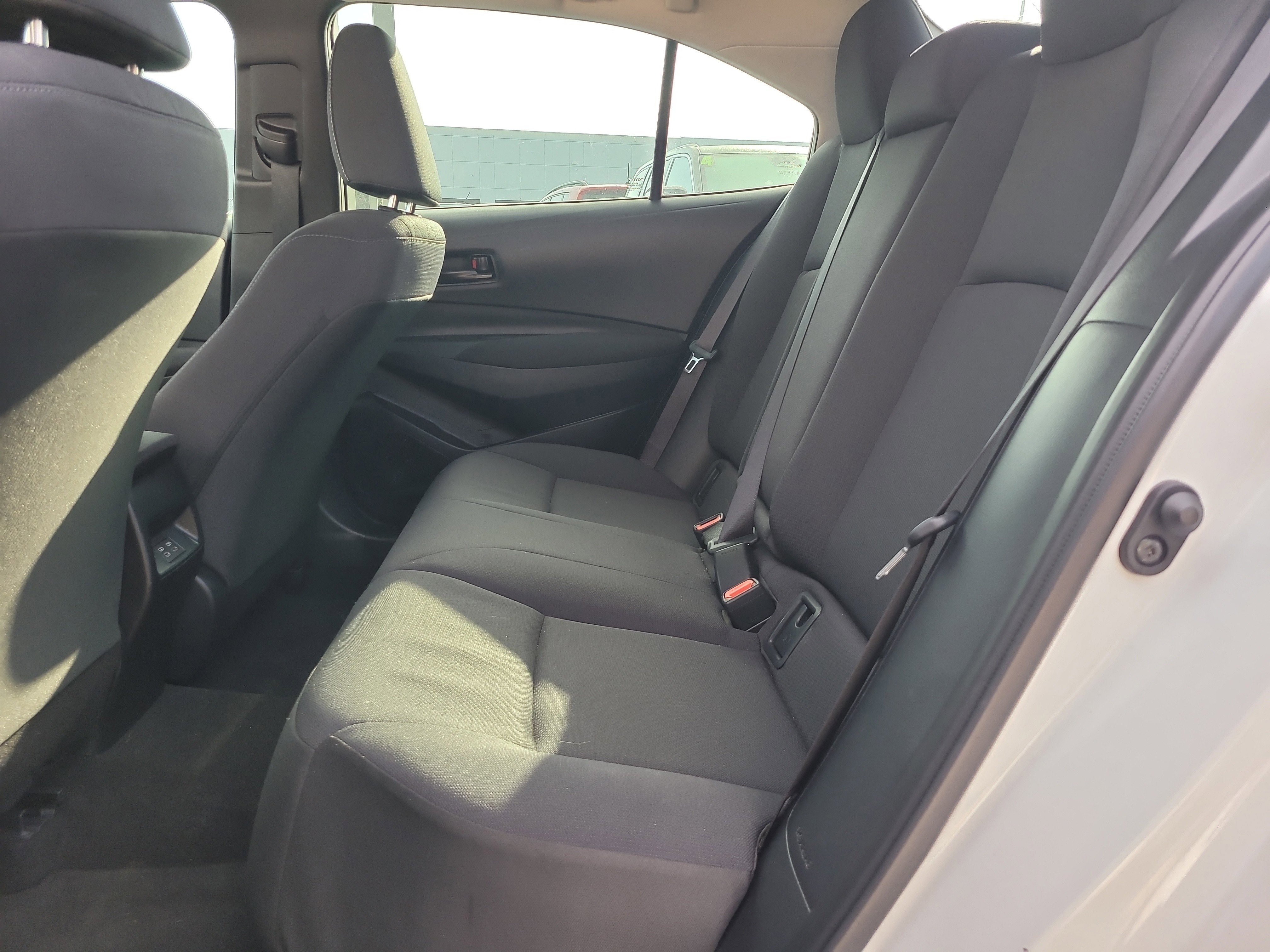 Used 2025 Ice Toyota LE image 11