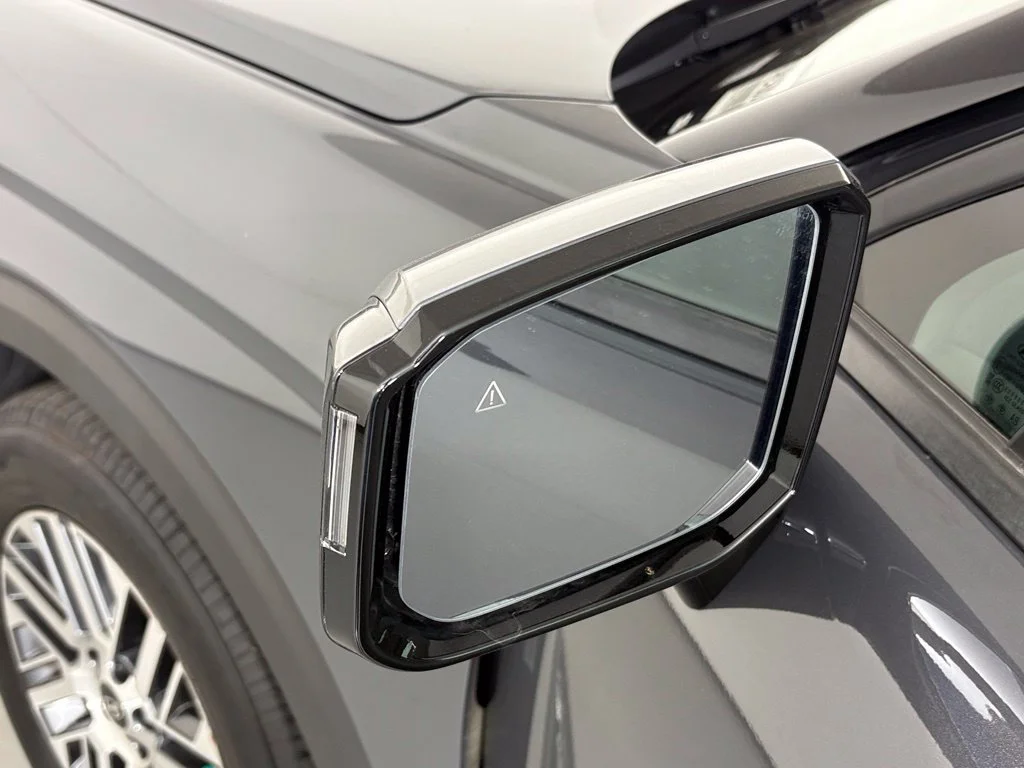 Used 2026 Gray Hyundai SEL image 12