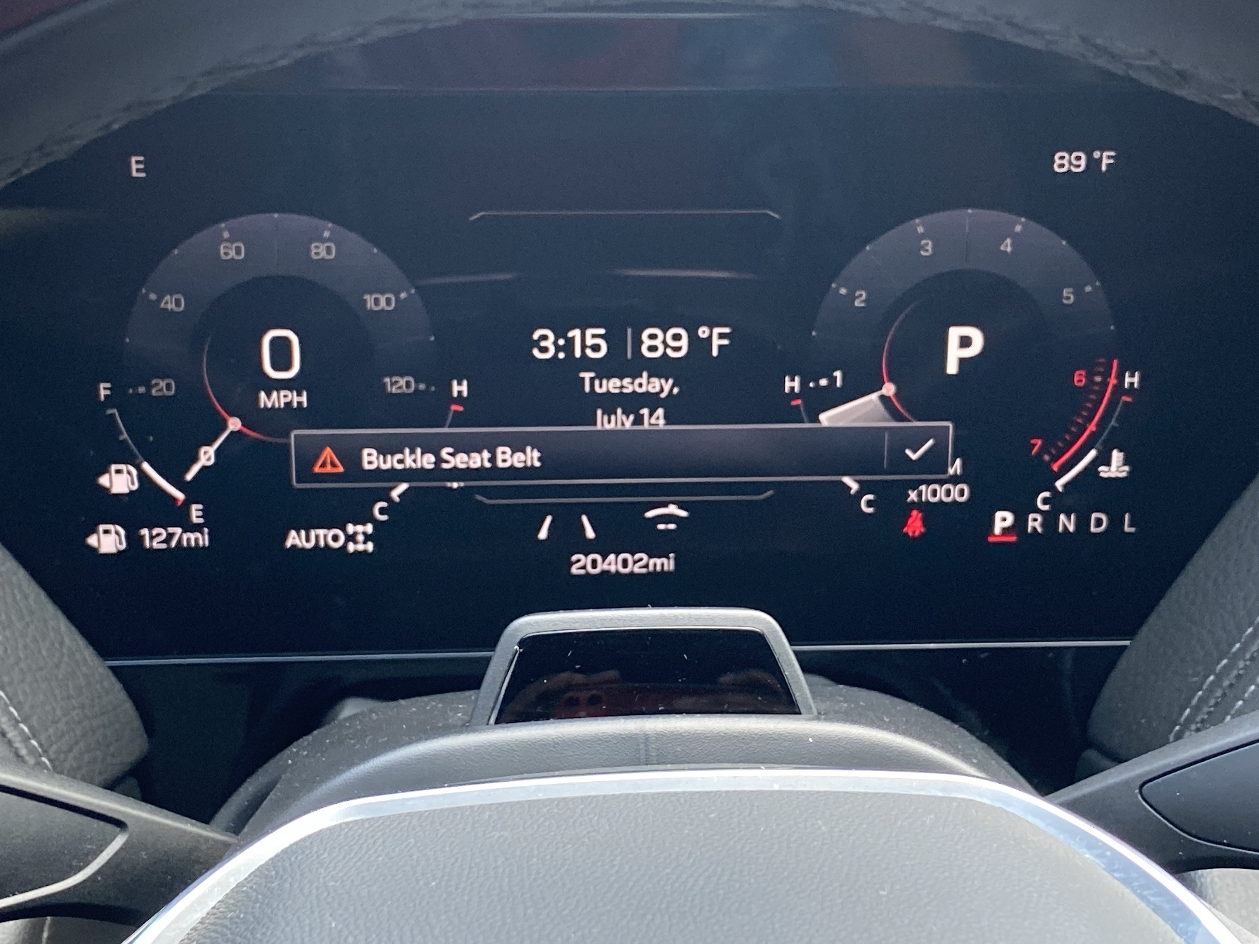 Used 2025 White Frost Tricoat GMC Denali image 23