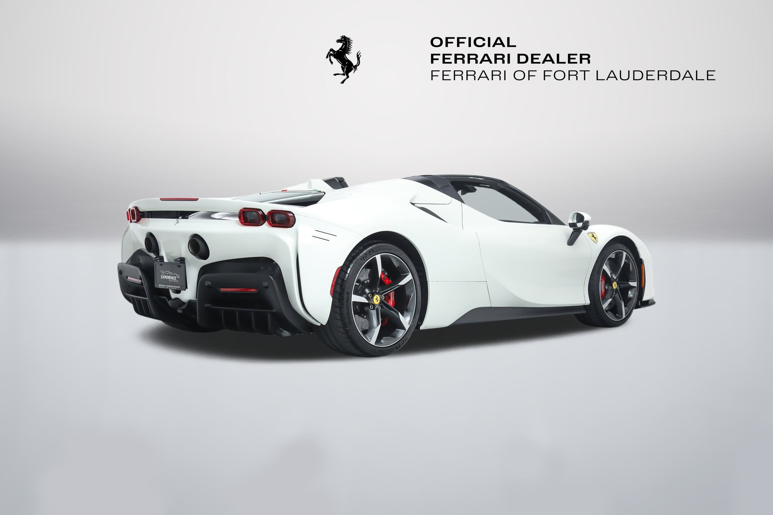 Certified Used 2025 Bianco Avus Ferrari  image 3
