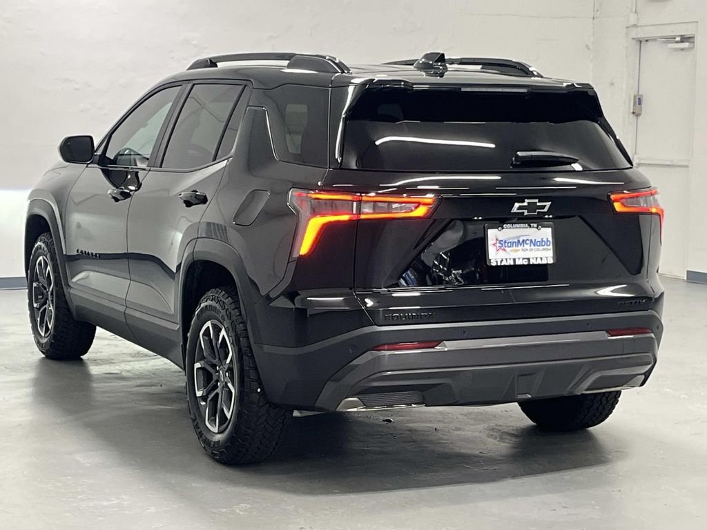 New 2027 Mosaic Black Metallic Chevrolet ACTIV image 6