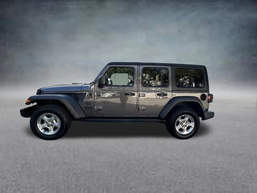 Used 2021 Gray Jeep Unlimited Sport image 4