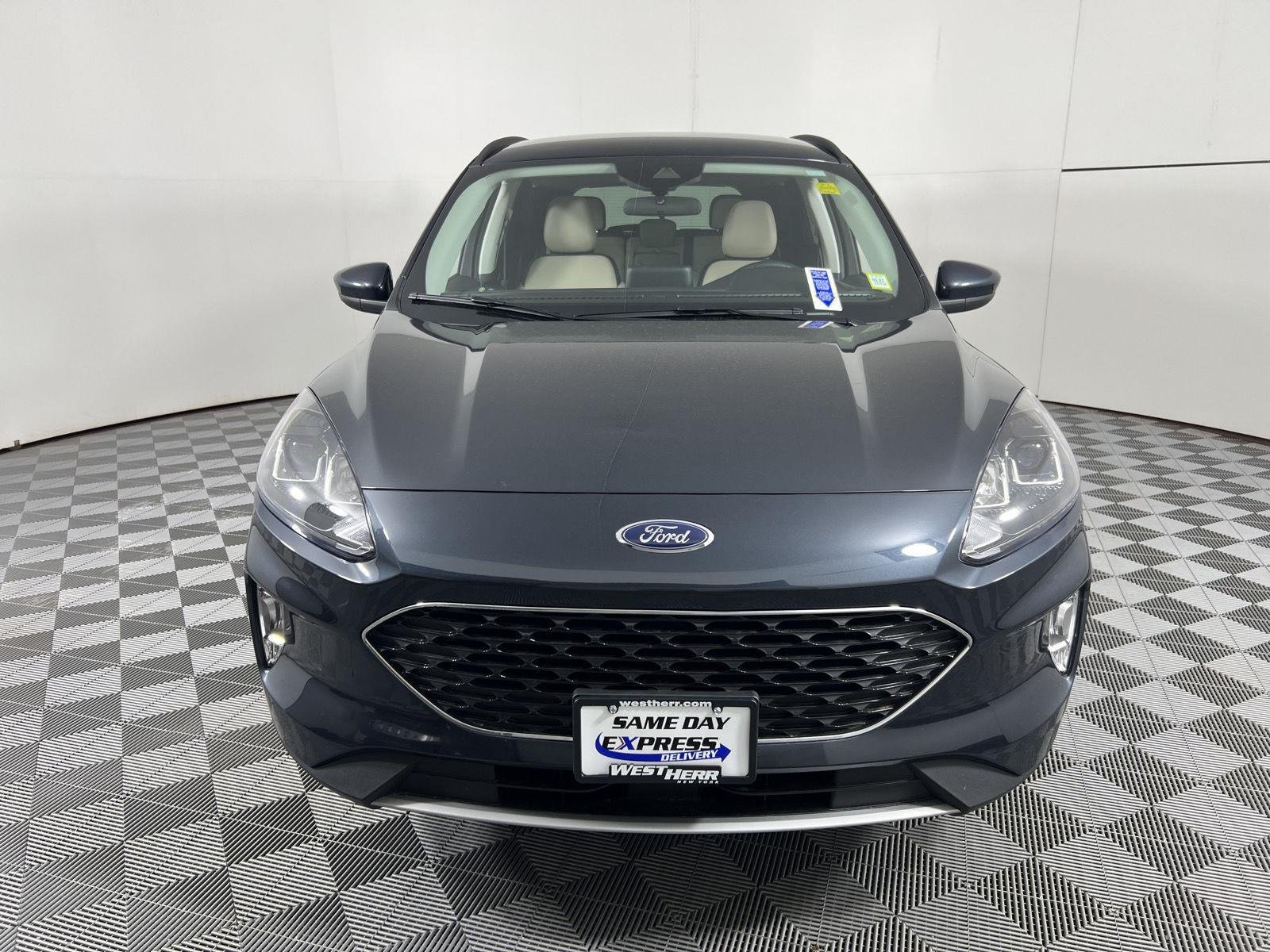 Used 2022 Stone Blue Ford SEL image 5