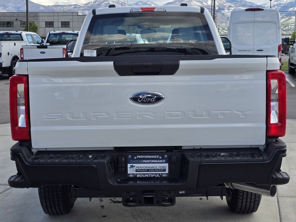 New 2026 Oxford White Ford XL image 21