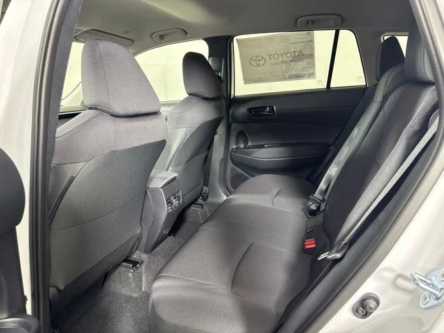 New 2026 Wind Chill Pearl <sup>1</sup> Toyota  LE image 12