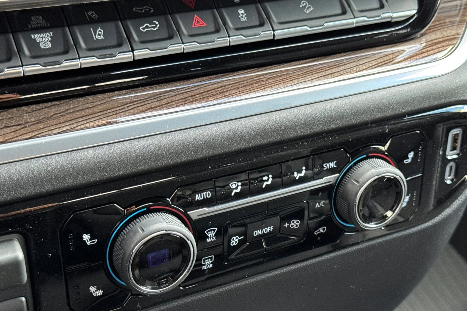 2026 Chevrolet Silverado 2500 HD LT - Photo 18