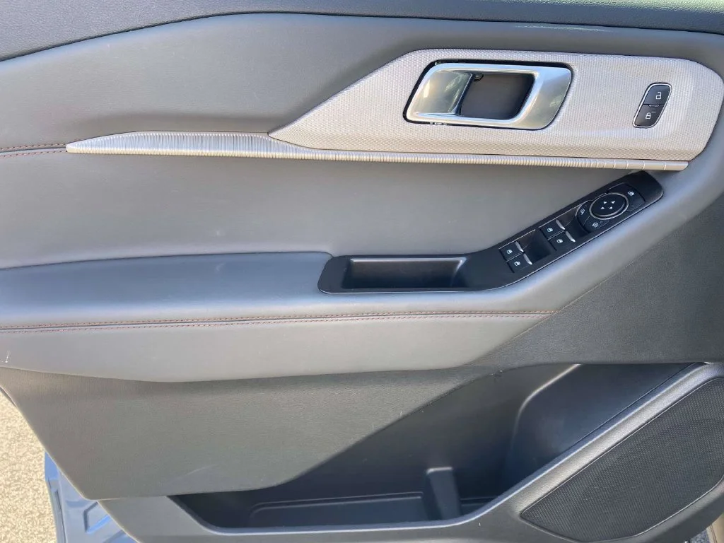 Certified Used 2025 Blue Ford Active image 14
