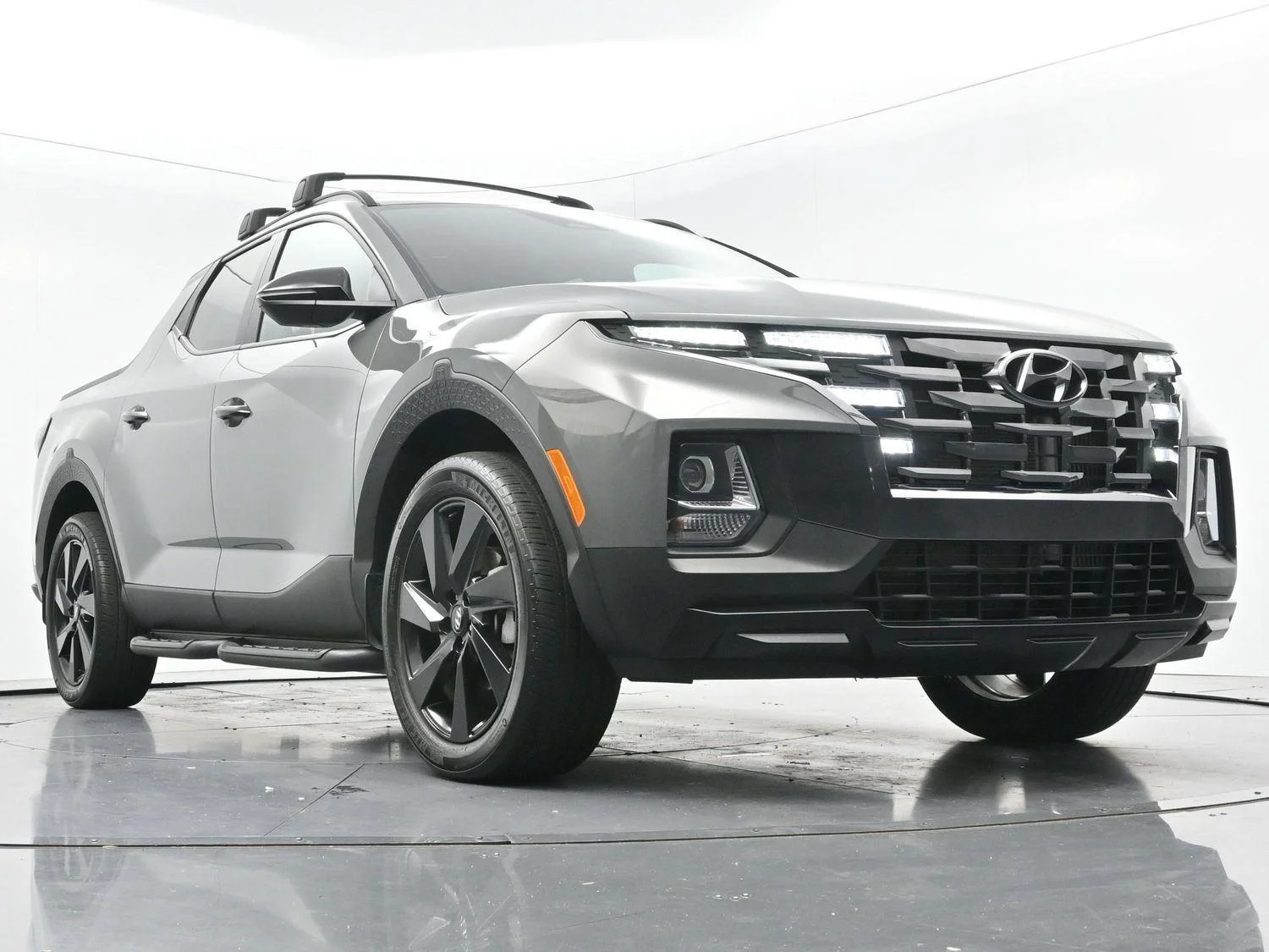 Used 2023 Hampton Gray Hyundai NIGHT image 43