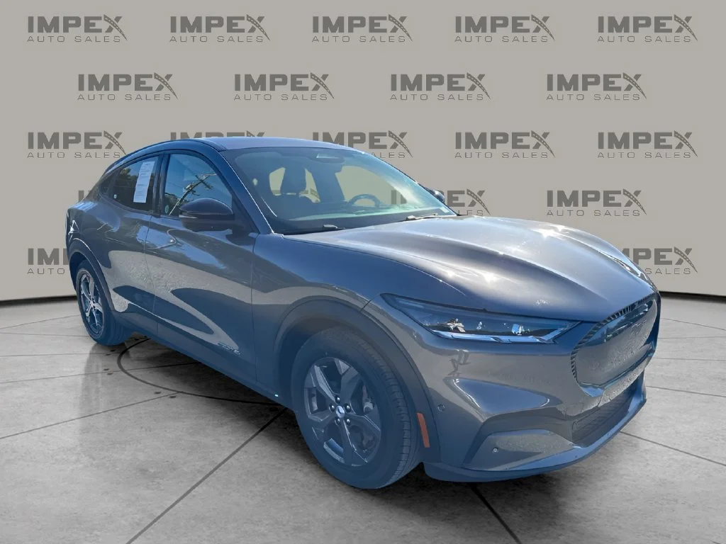 Used 2023 Gray Ford Select image 7